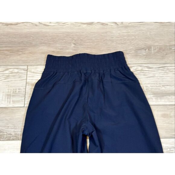 Halara navy blue jogger pants size XS - Picture 8 of 9
